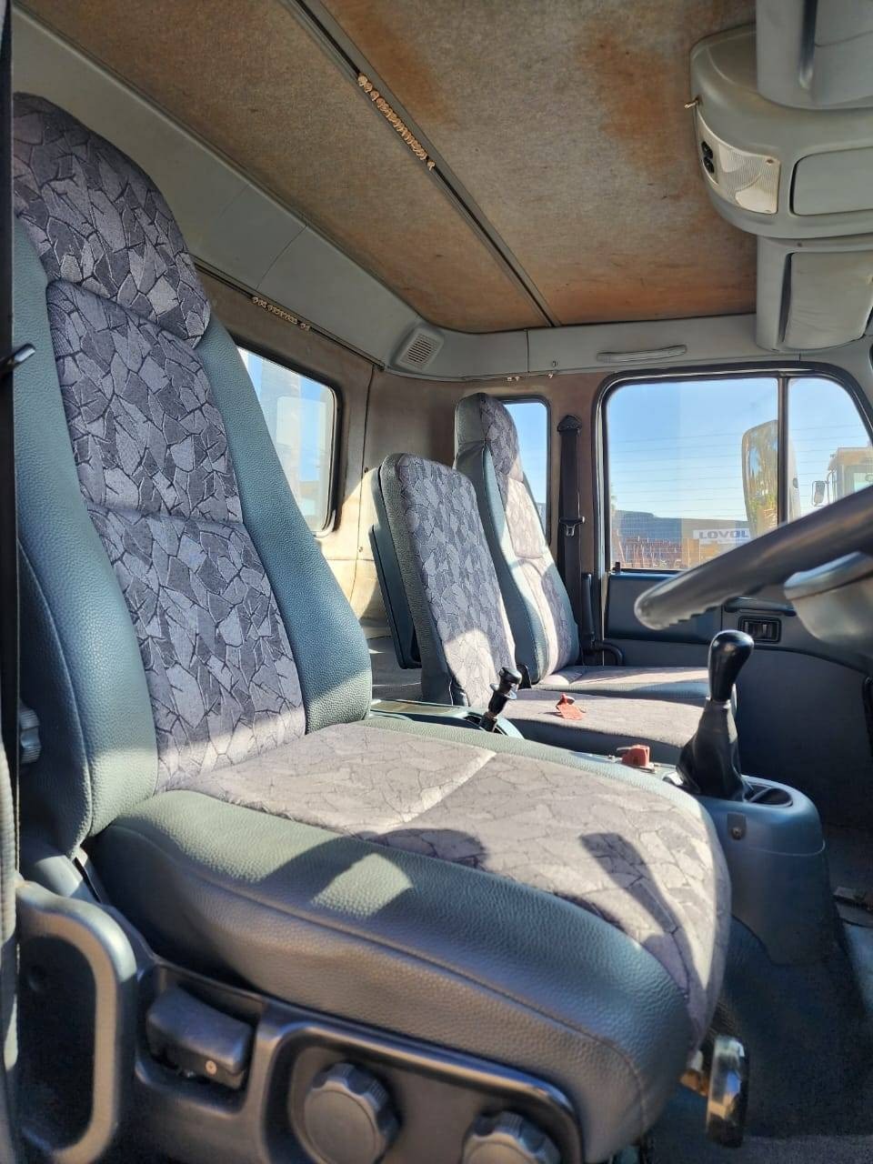 2016 UD Trucks UD85 Tipper-100068