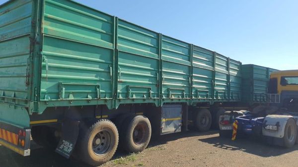 2007 International Pro Sleeper 9800 | Agrimar - 1