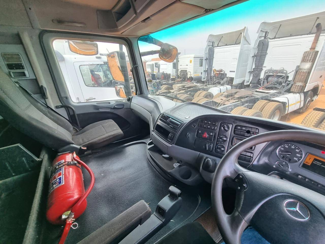 2011 Mercedes Benz Actros 3332 Crane Truck - 11