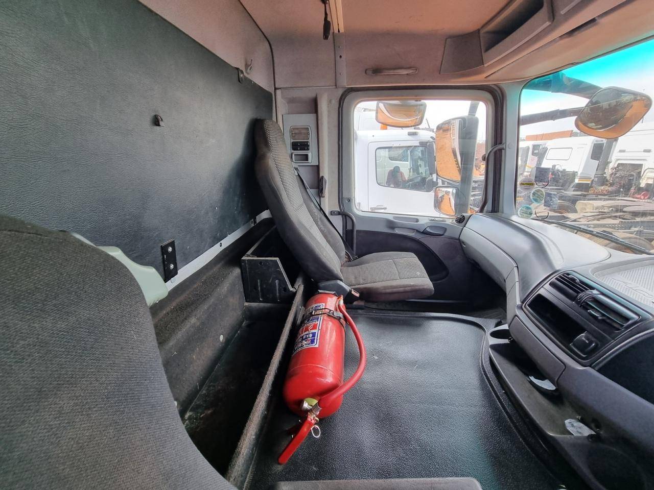 2011 Mercedes Benz Actros 3332 Crane Truck - 13