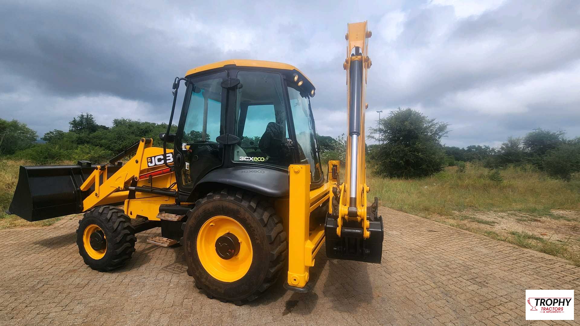 JCB 3CX ECO (UK) - 1