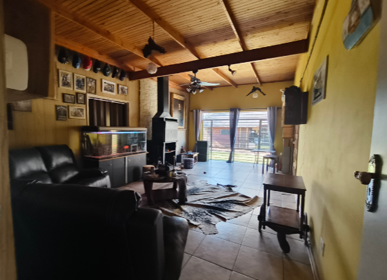 4 Bedroom Freehold For Sale in Valtaki | Casa Dynamica Properties - 2