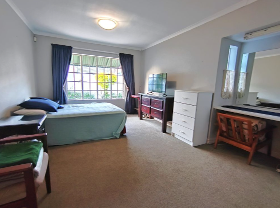 4 Bedroom House For Sale in Clubview | Casa Dynamica Properties - 7