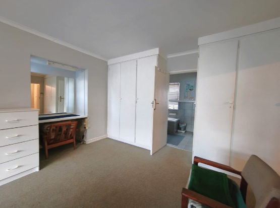 4 Bedroom House For Sale in Clubview | Casa Dynamica Properties - 4