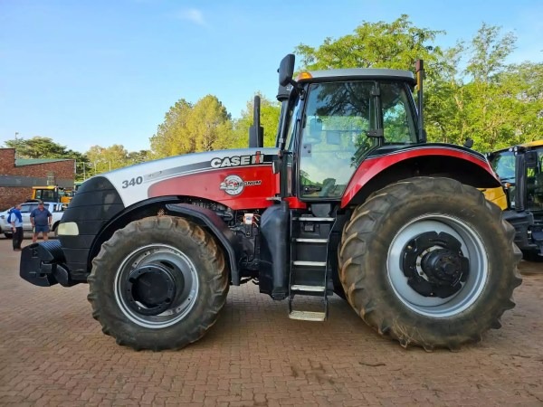 Case Magnum 340 with screen & Receiver | QAC Equipment