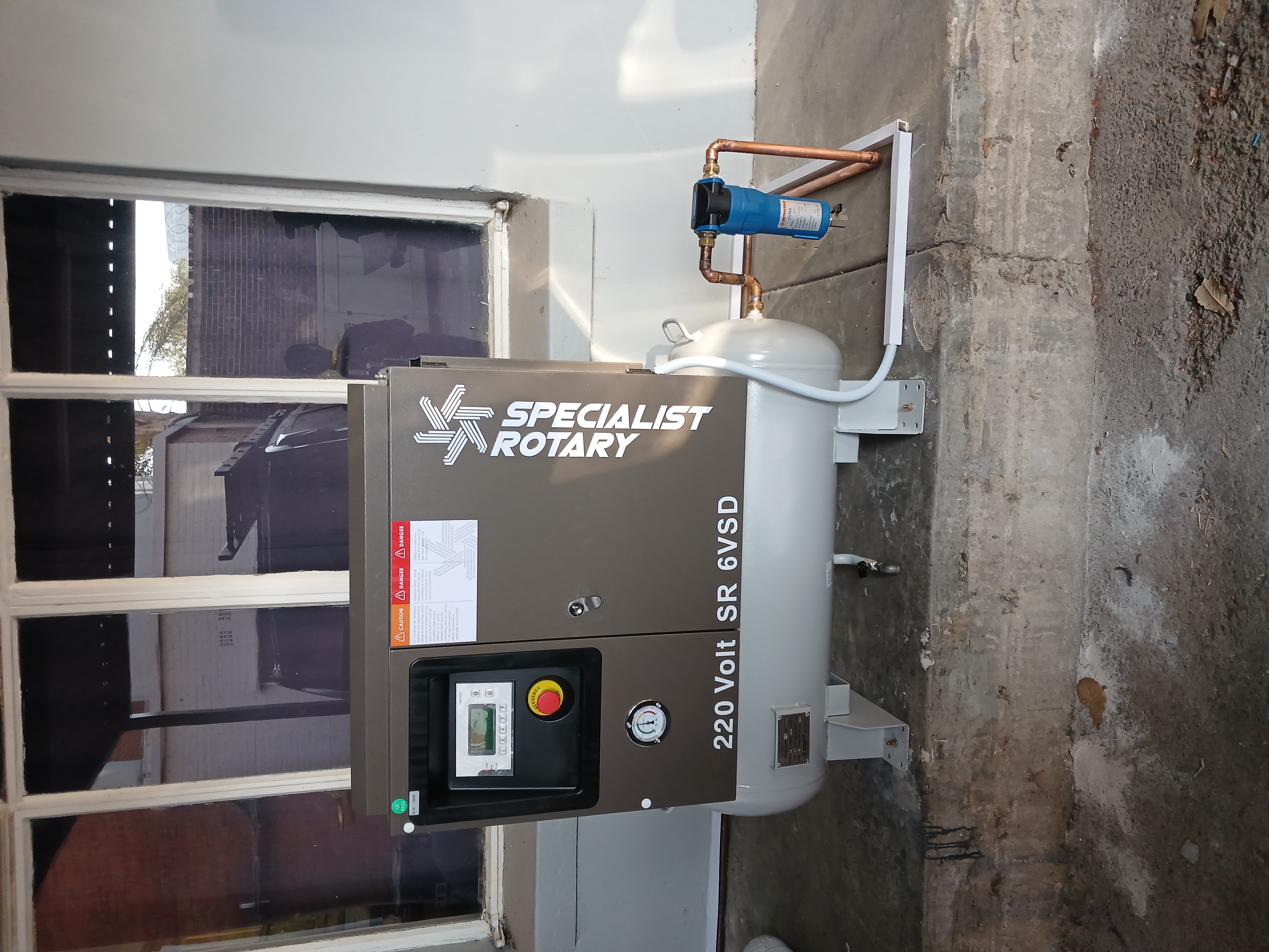 Detroit Compressor 220V VSD - 1
