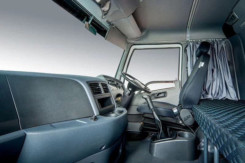 J5N 28.380FT 6×4 Truck | FAW Trucks - 1