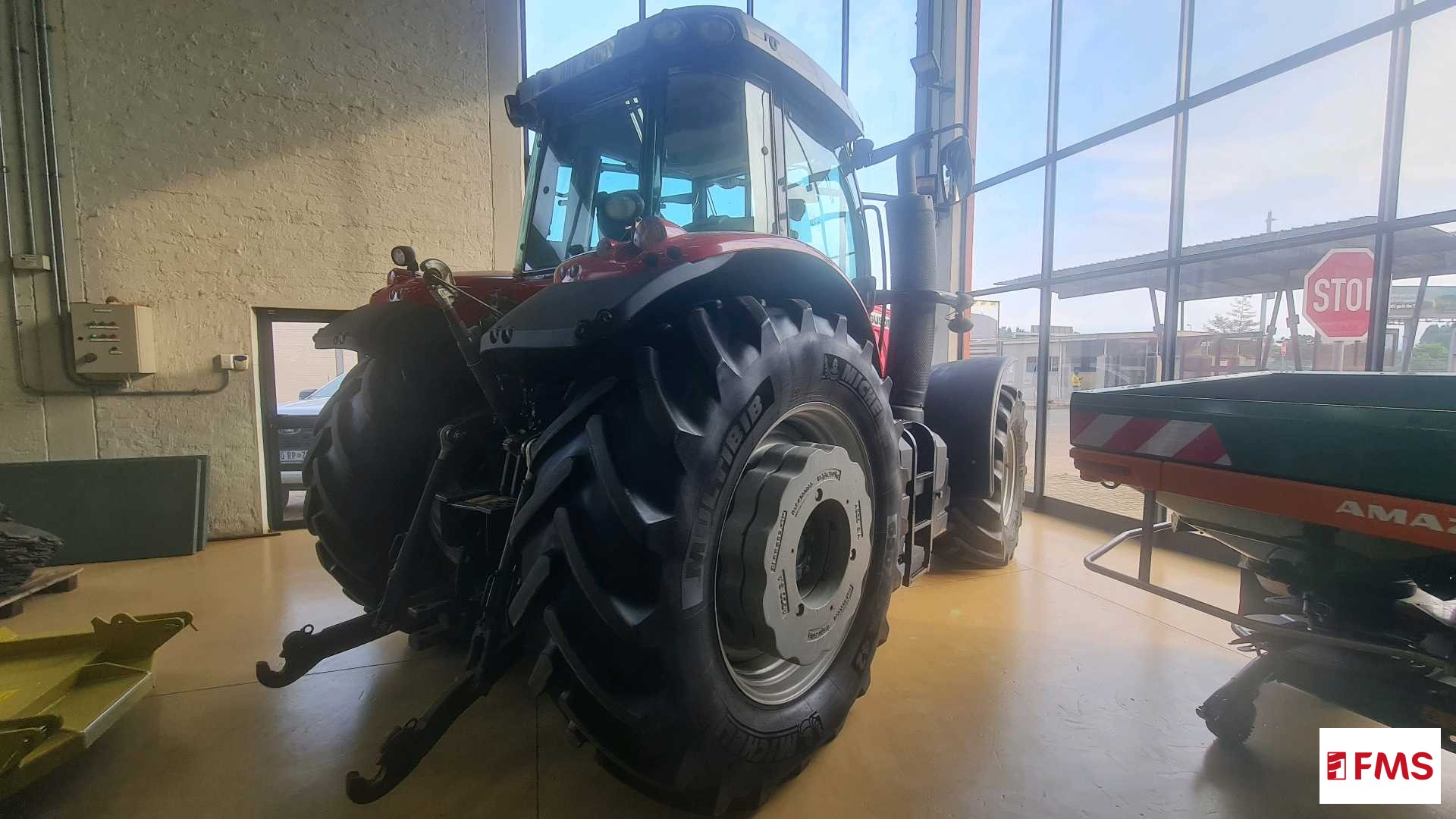 2020 Massey Ferguson 7724s Cab Tractor - 1