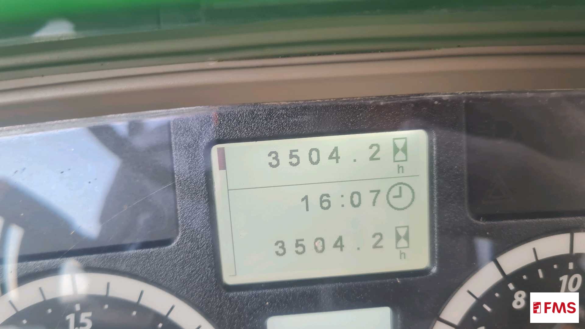 John Deere 6110m -334 - 4