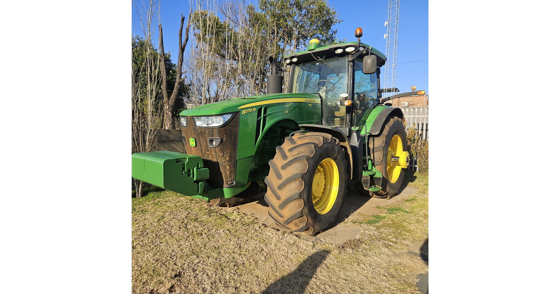 Used 2016 John Deere 8270R tractor | Valtrac - 1